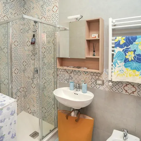 Maisonette Rosy * ナポリ